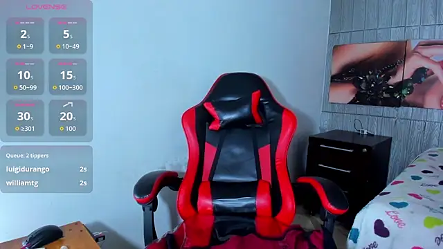 Živý XXX chat honeyluxe_