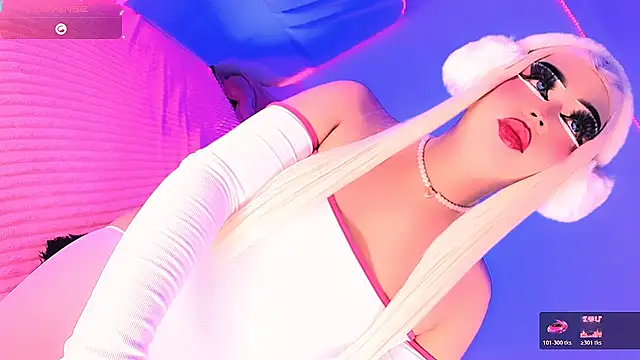 Pokazy przed kamerką – Valentina_Smith1_