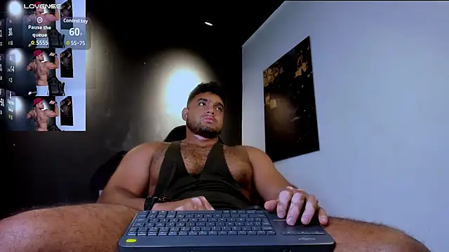 Big_furry_bear13's Live XXX Chat