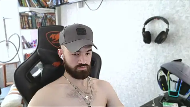 _Mostly_'s Live XXX Chat