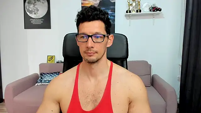 BrutusK08 Webcam show