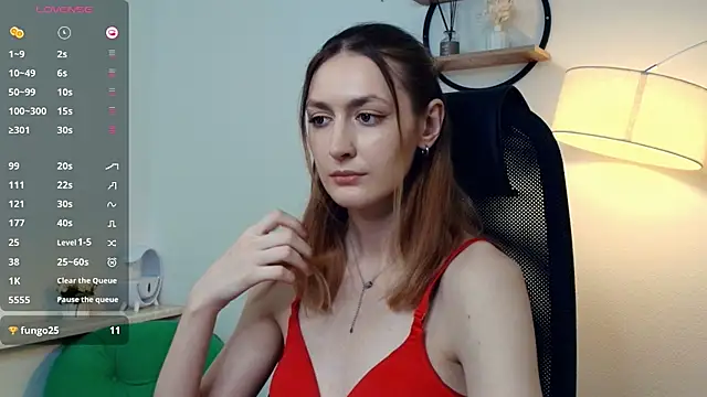 Živý XXX chat LoraLanett