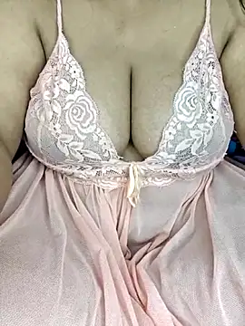 Curvy_Pooja Webcam-Show