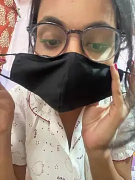 Sandhya_77 Webcam-Show