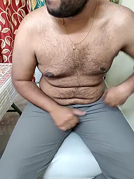 ChillBoyyy's Live XXX Chat