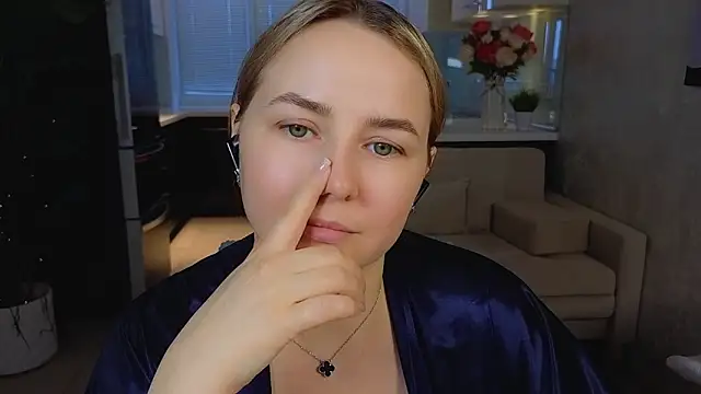 Mira_Mermayd Chat XXX in diretta