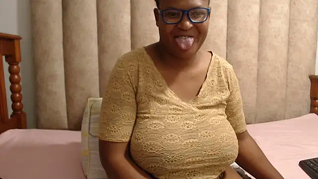 Chatroom XXX en direct de CandyYumsAerolaX