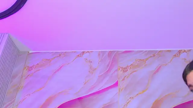 emmacurvy লাইভ XXX চ্যাট