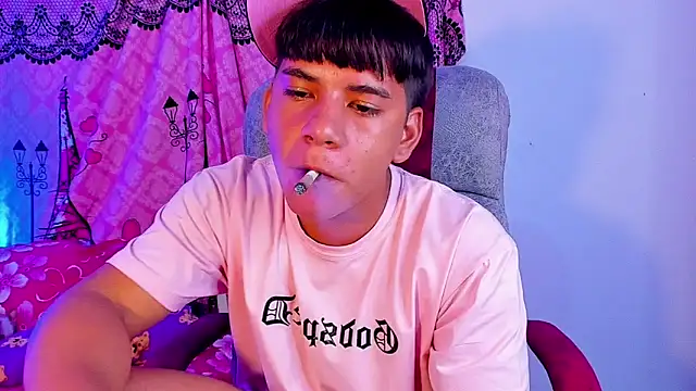 Aless_bigg Webcam show