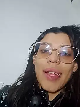 Chatroom XXX en direct de avalustyy