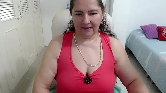 leonela_69 现场XXX聊天