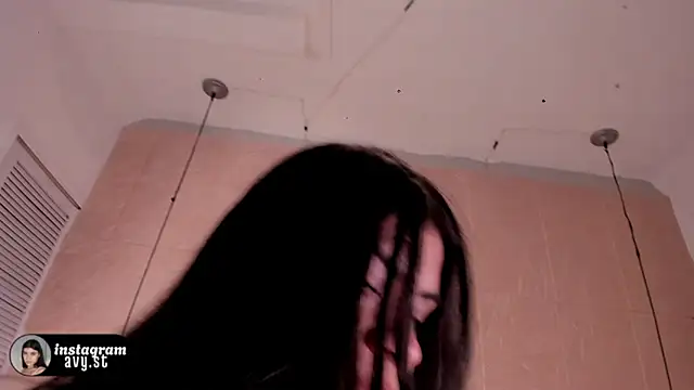 Chat +18 de avy_st ao vivo