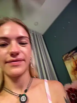 แชท XXX สดของ -Sexy_Barbie-