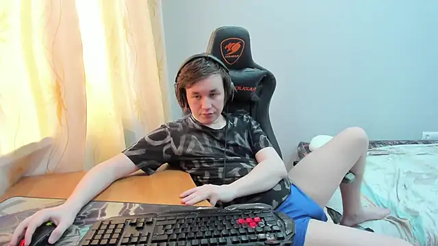 Show modela iliaskrislove na web-kameri