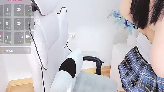 دردشة Crystal_Lea الجنسية المباشرة