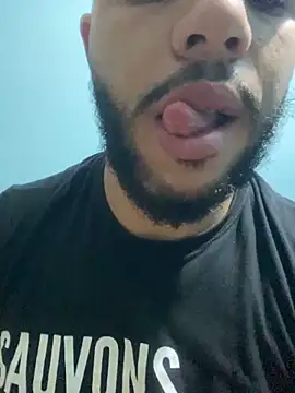 FearfulShuffle: διαδικτυακό σόου στην κάμερα