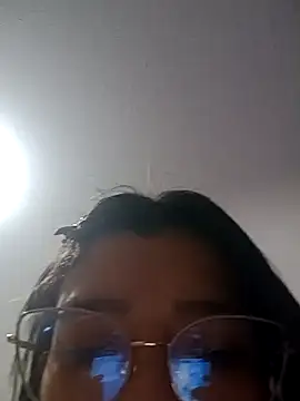 avalustyyのライブXXXチャット