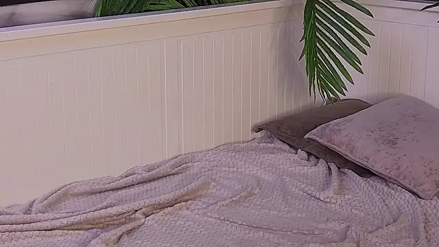 دردشة LanaReals الجنسية المباشرة