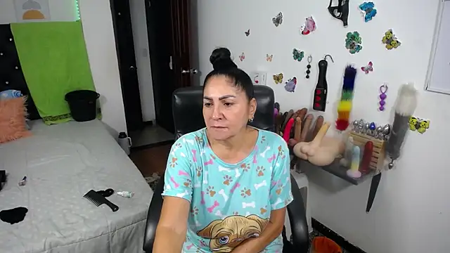 mature_bigboobs10's Live XXX Chat