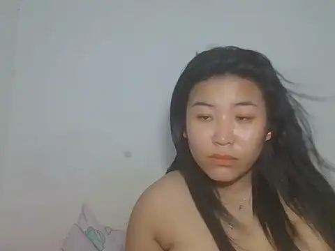 Zyeiii 现场XXX聊天