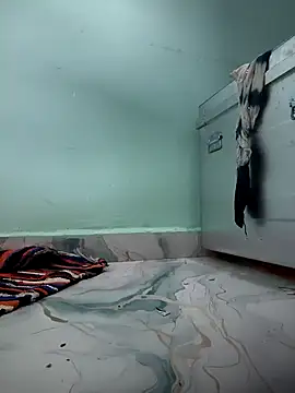 RAYI_Queen_4 在線直播表演