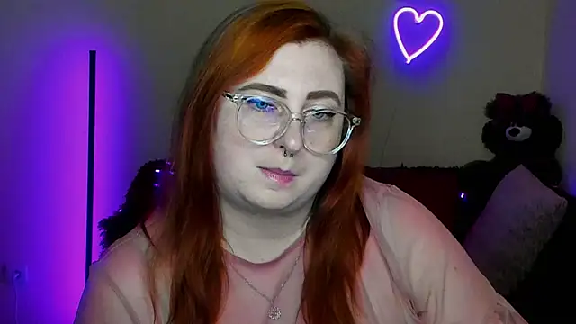 Chatroom XXX en direct de Alicia_love00