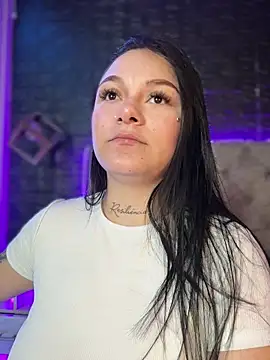 Megaan__More: онлайн-секс-чат