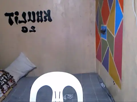 AngelFULLof_CUM69 Show in webcam