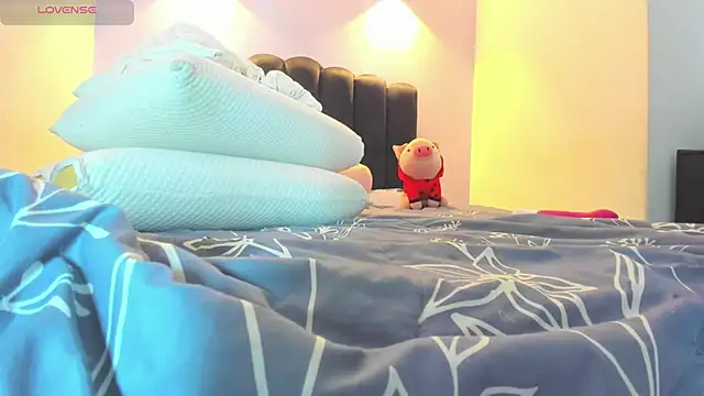 Sofia_Clauss_ 라이브 XXX 채팅