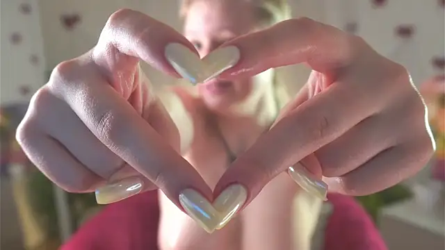 MaydaFoulk's Live XXX Chat