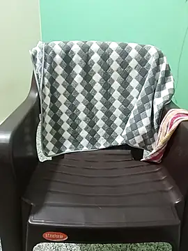 Chat +18 de Shanu_Shah ao vivo