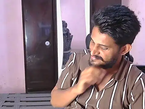 HotXKrish élő XXX-chatje