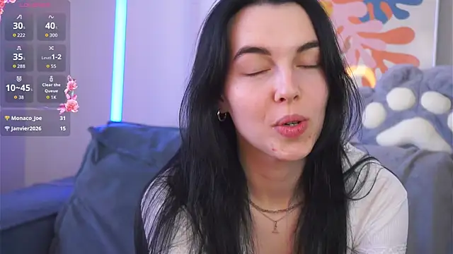 Chat +18 de MirnaTellado ao vivo