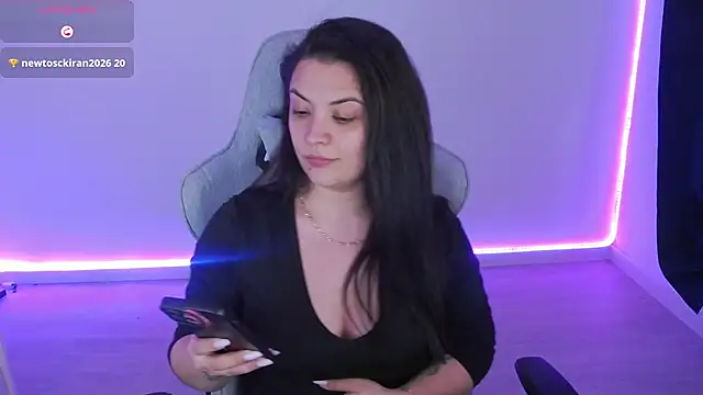 LuciaLoca's Live XXX Chat