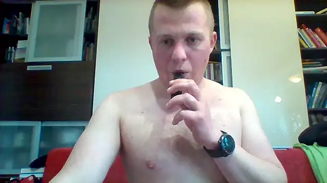 Matttthees webkamerás műsora