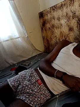 69_SINNS – Kamerová šou