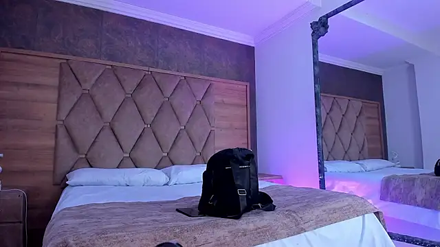 Chat +18 de AnaiaClarck ao vivo