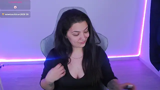 LuciaLoca Chat XXX live