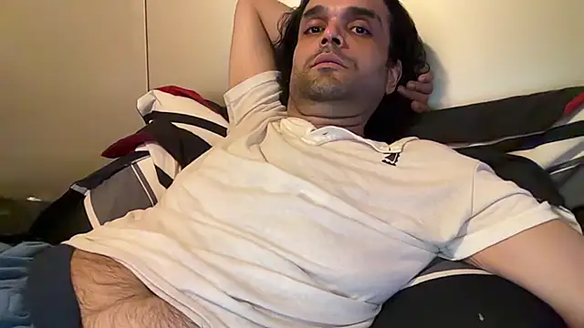 KungFuPanda001 élő XXX-chatje