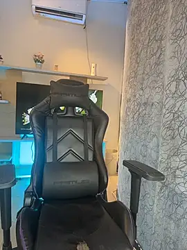 Chat +18 de saracaball_ ao vivo