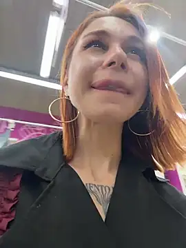 Chat XXX en directo de RosieSecret