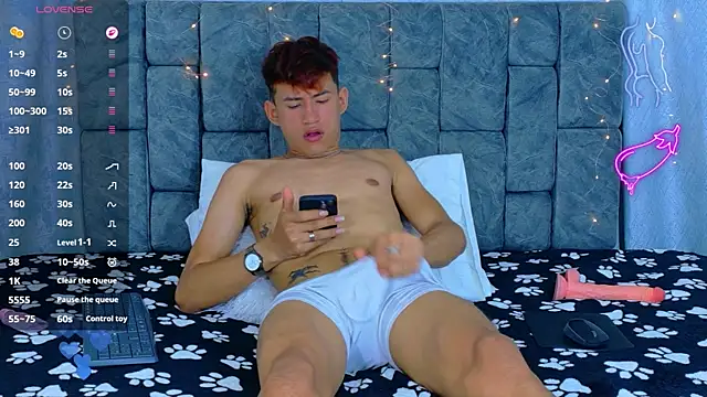 NicolasTorrezのウェブカメラショー