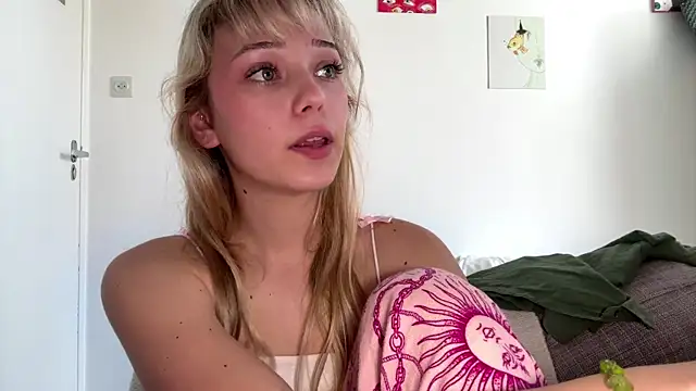 Chat XXX en directo de SourMidday