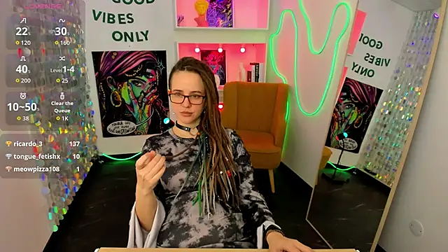 LisaFoxy_y: онлайн-секс-чат