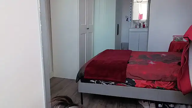 Chat XXX en directo de HotSpicyGujju