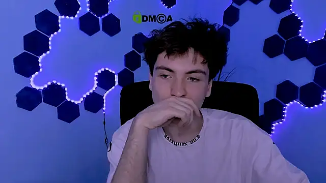 joseph_bear_ – Kamerová šou