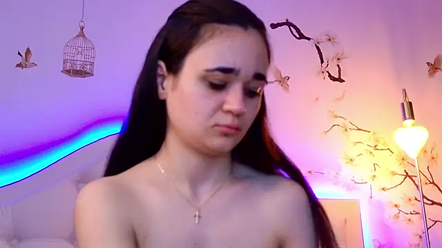 แชท XXX สดของ TinyBlair