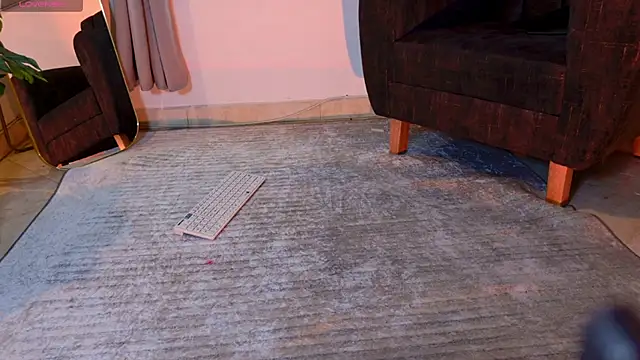 aramjonesn Live XXX chat