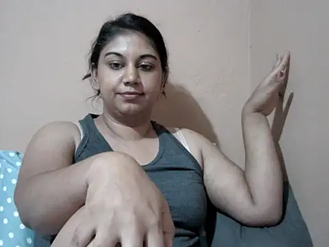 bellachow10 即時 XXX 聊天