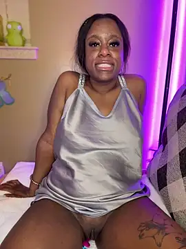 Sembang XXX Secara Langsung TikaMoon